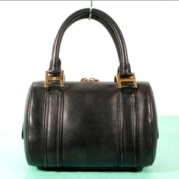 MCM Leather Tote Bag Authentic + Dust Bag ❤️❤️❤️ - Picture 4 of 11